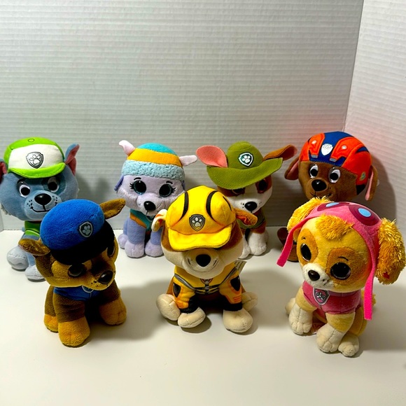 Spinmaster Other - Paw Patrol Plush Lot of 7